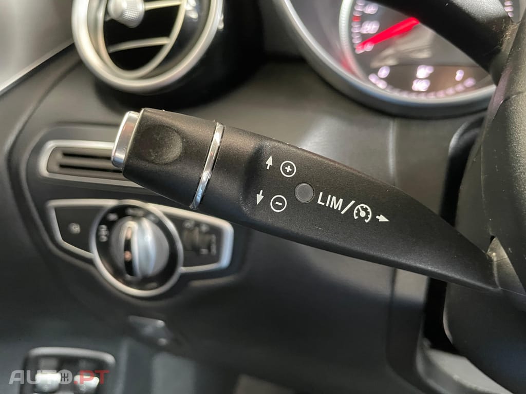 Mercedes-Benz GLC 220 d 4Matic 9G-TRONIC