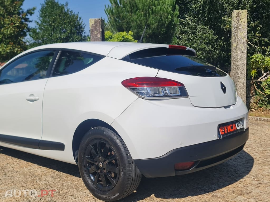 Renault Mégane Coupe 1.5 dCi Dynamique S