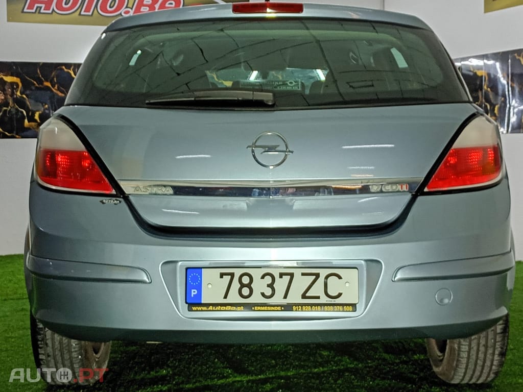 Opel Astra 1.7 CDTI Cosmo M5