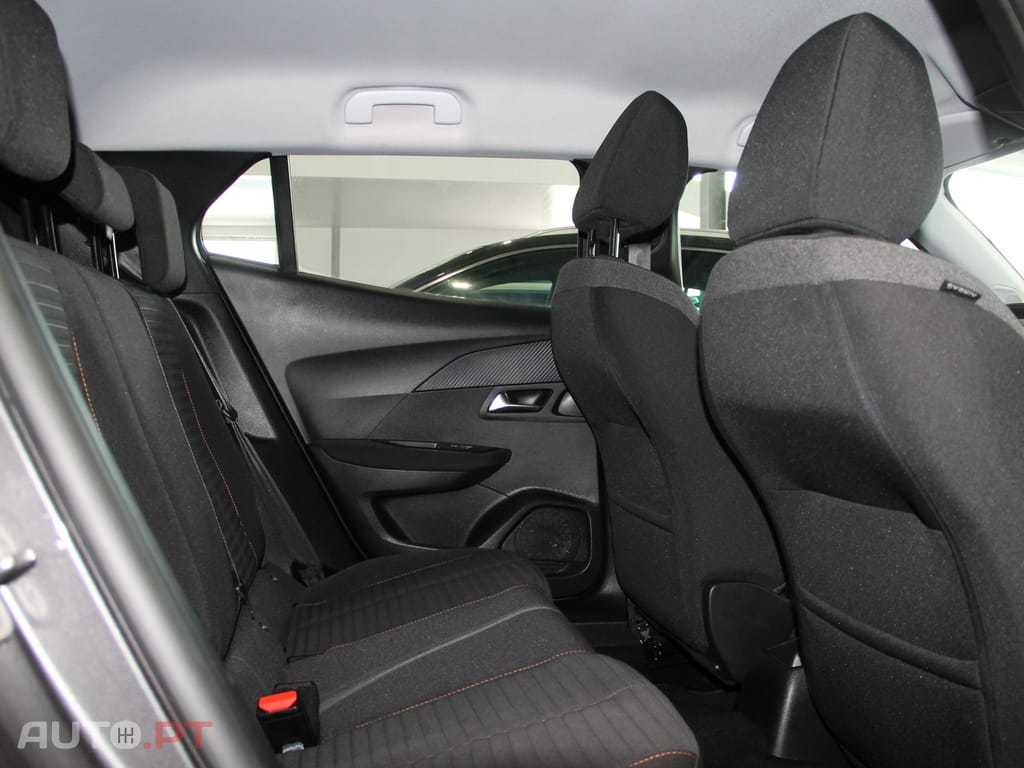 Peugeot 2008 1.5 BlueHDi Active Pack