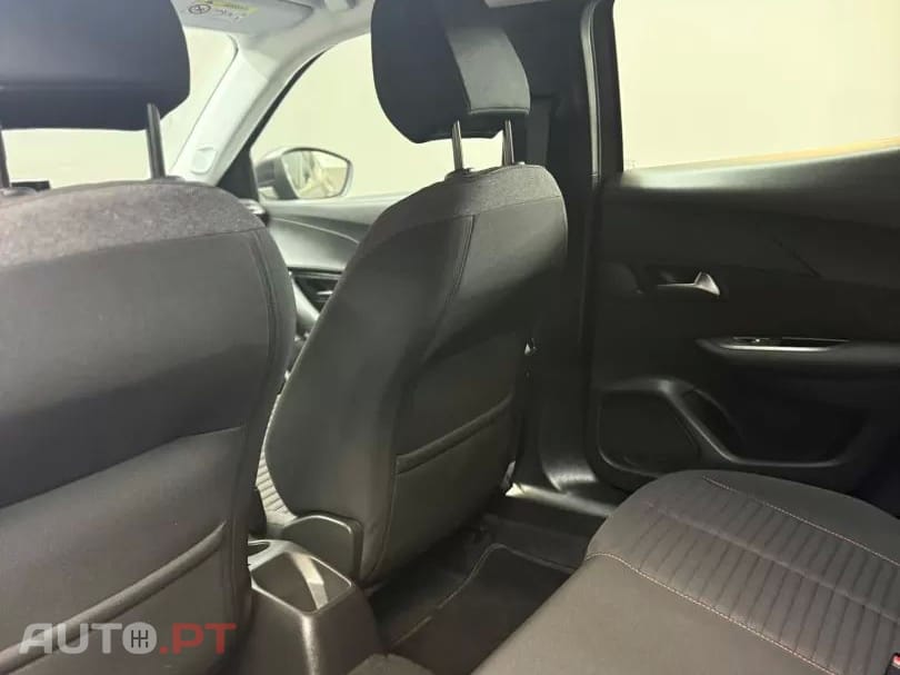 Peugeot 2008 1.2 PureTech Style