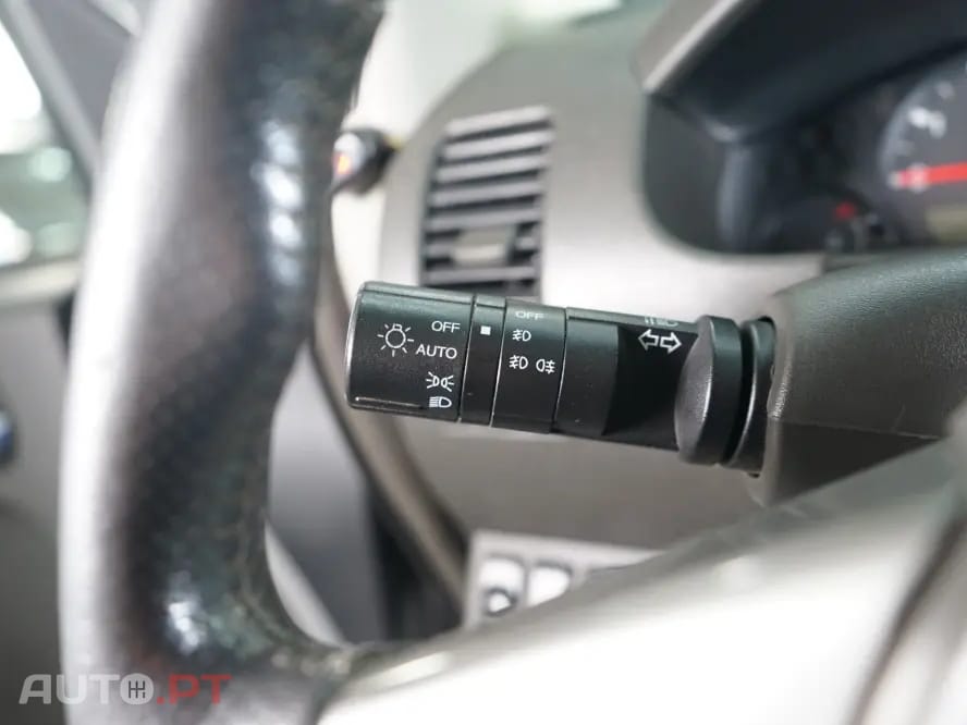 Nissan Navara 2.5 dCi CD SE C-Channel
