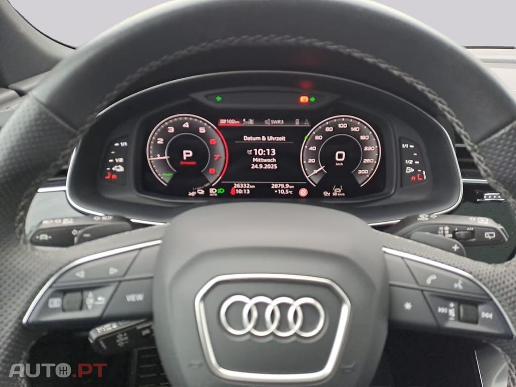 Audi Q8 55 TFSIe quattro S-Line 