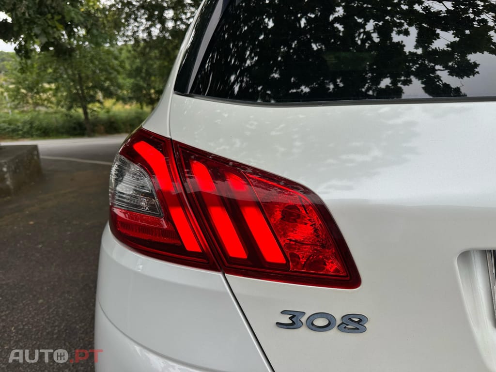 Peugeot 308 1.6 BlueHDi GT Line EAT6