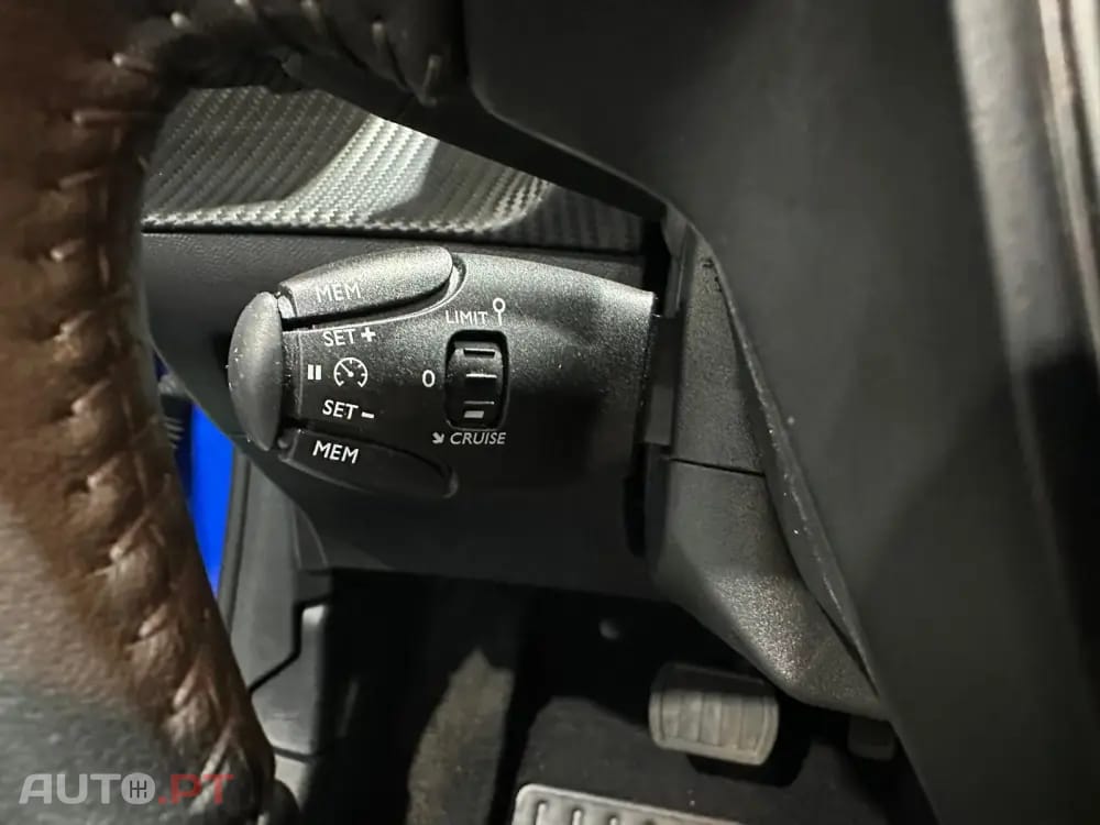Peugeot E-208 50 kWh Allure