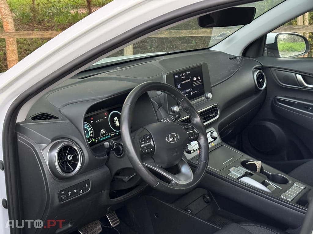 Hyundai Kauai EV PREMIUM 39kWh