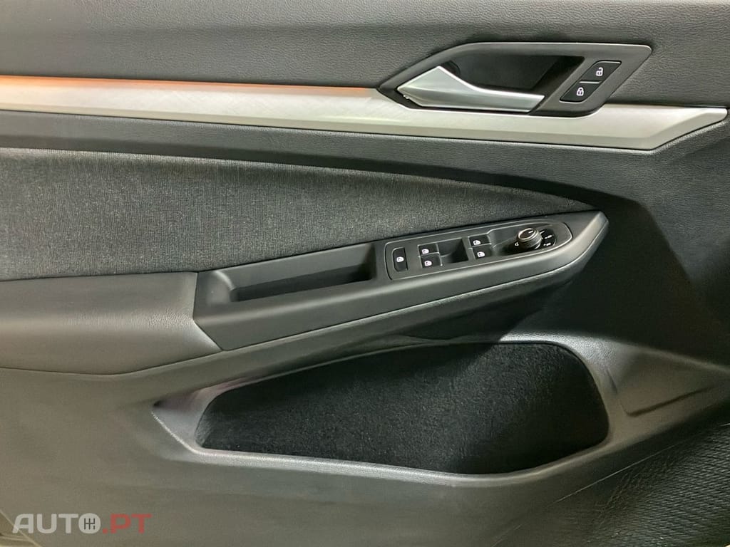 Volkswagen Golf 1.0 TSI Life
