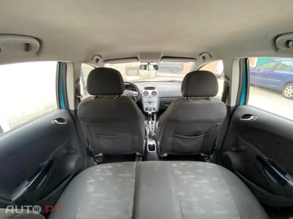 Opel Corsa 1.2 Enjoy