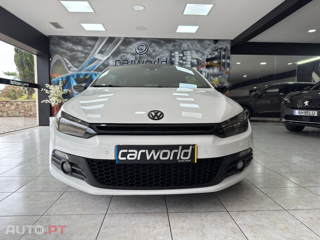 Volkswagen Scirocco 2.0 TDI Sport DSG