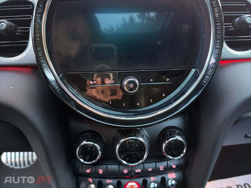 MINI John Cooper Works Premium JCW Plus Auto