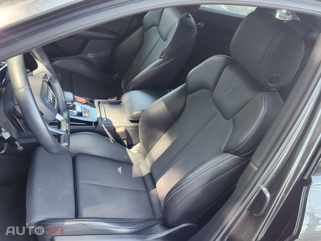 Audi Q5 40 TDI quattro S line S tronic