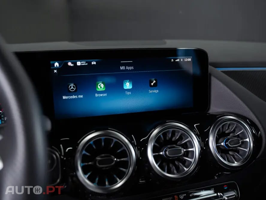 Mercedes-Benz GLA 250 e AMG Line