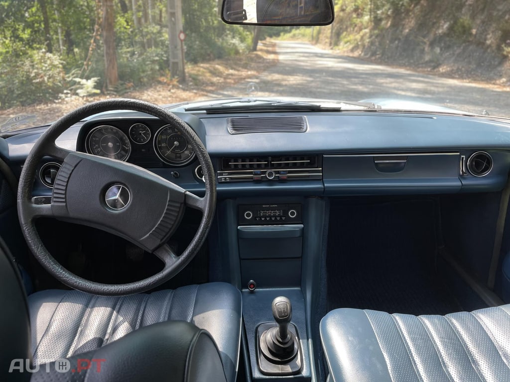 Mercedes-Benz 240 D 3.0