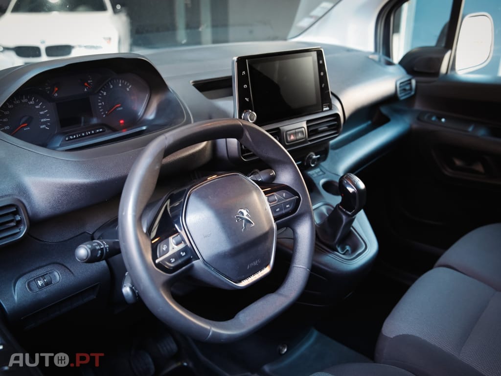 Peugeot Partner 1.5 BlueHDi Pemium Longa