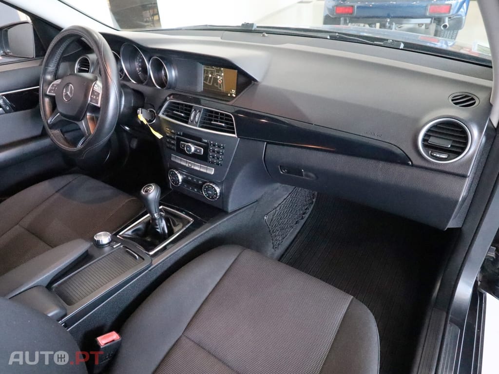 Mercedes-Benz C 220 CDI