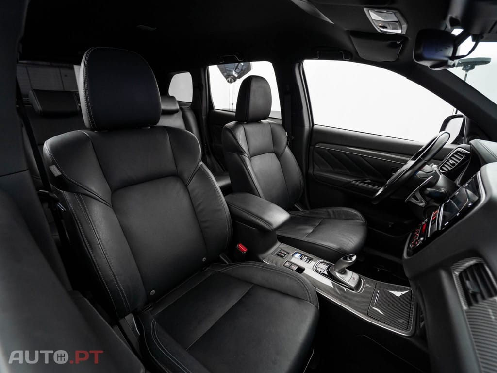 Mitsubishi Outlander 2.4 Instyle