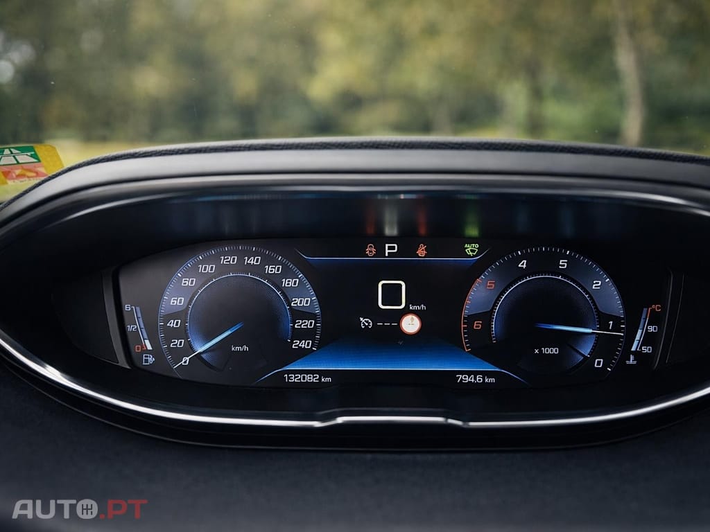 Peugeot 5008 1.5 BlueHDi Allure Pack EAT8