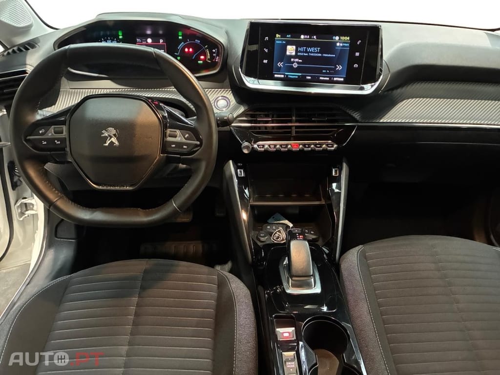 Peugeot E-208 50 kWh Style