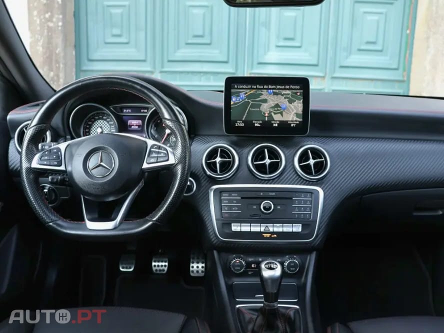 Mercedes-Benz A 180 AMG Line