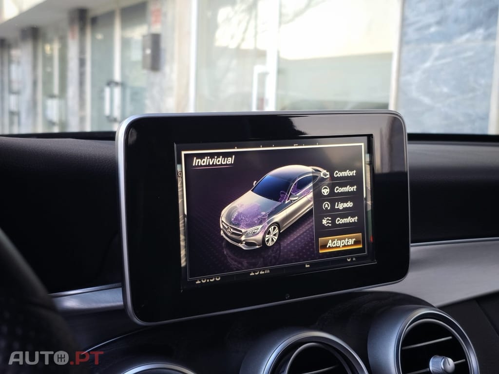 Mercedes-Benz C 220 d Coupe 9G-TRONIC AMG Line