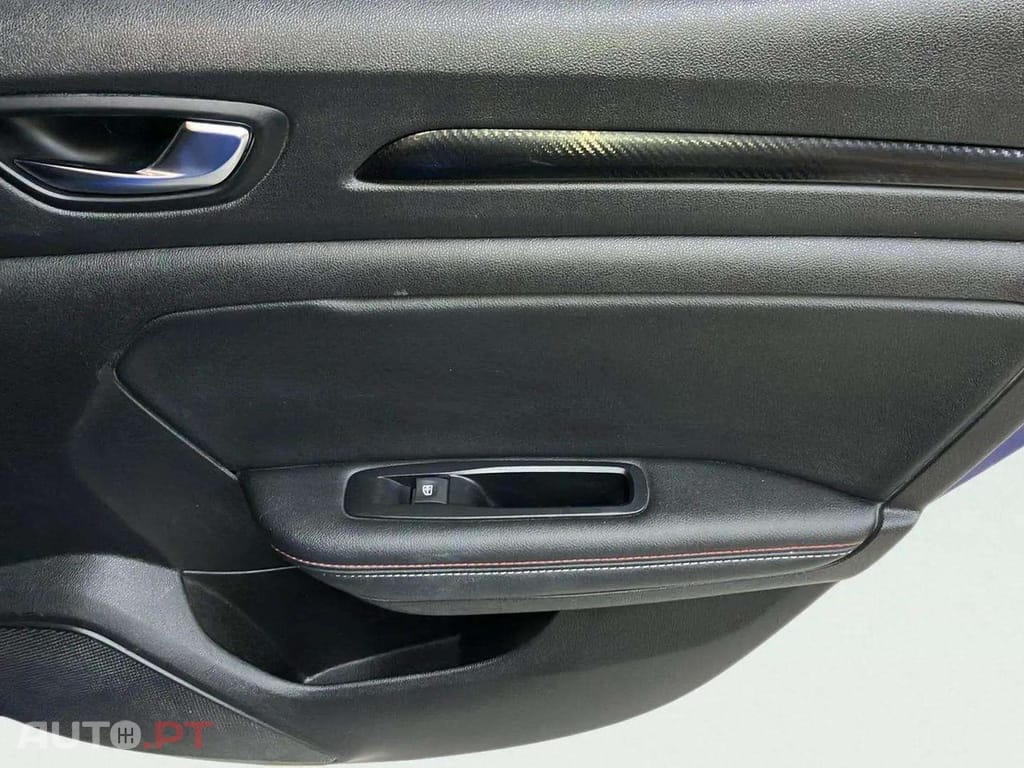 Renault Mégane 1.5 Blue dCi R.S. Line