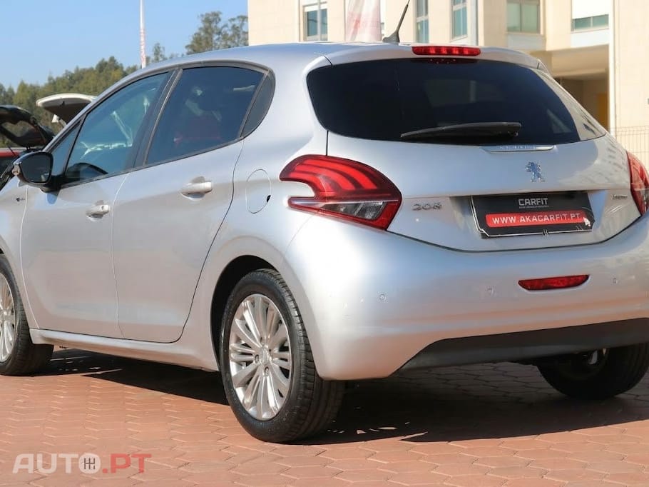 Peugeot 208 1.2 PureTech Style