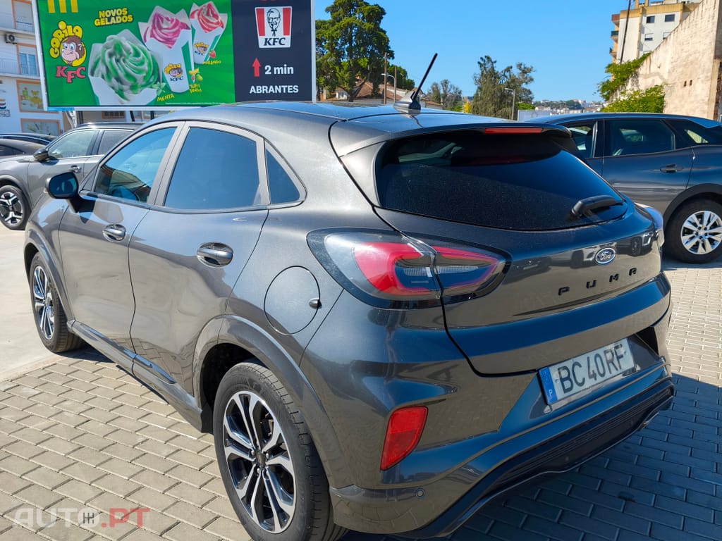 Ford Puma 1.0 EcoBoost MHEV ST-Line