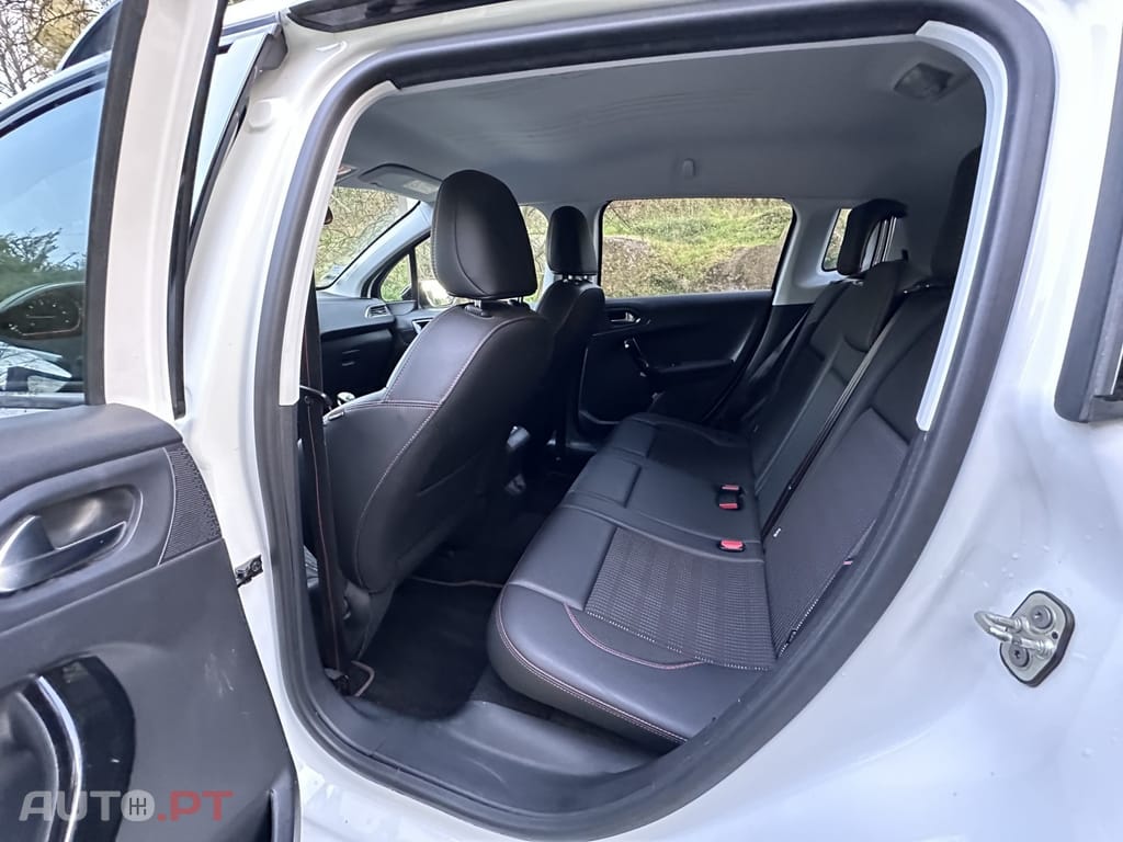 Peugeot 2008 1.6 BlueHDi GT Line