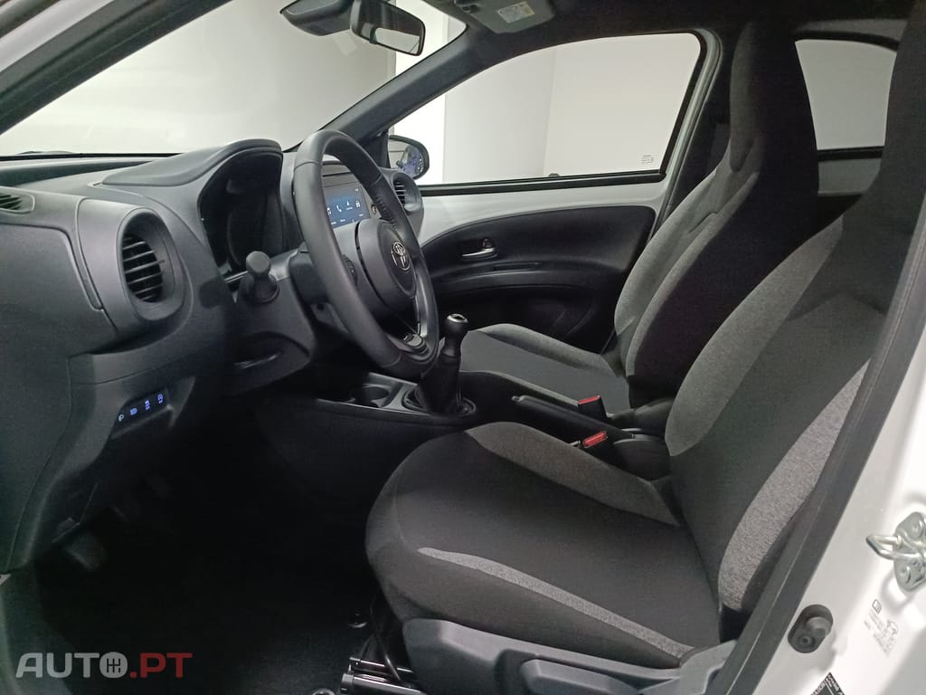 Toyota Aygo X 1.0 Play