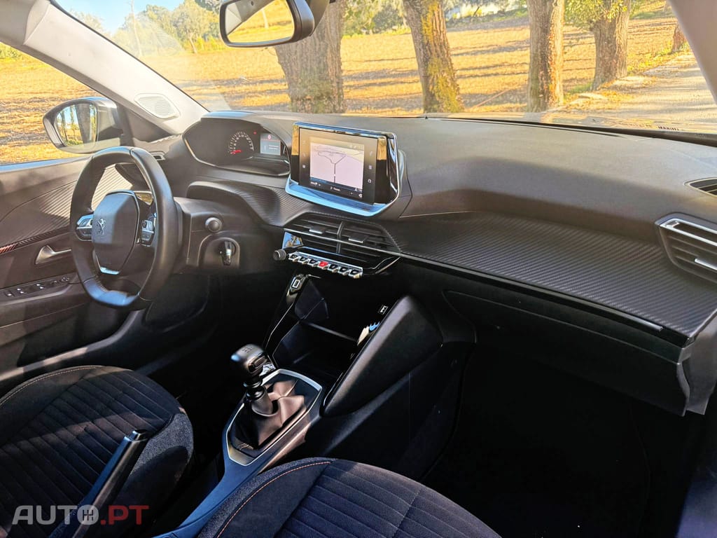 Peugeot 2008 1.2 PureTech Active