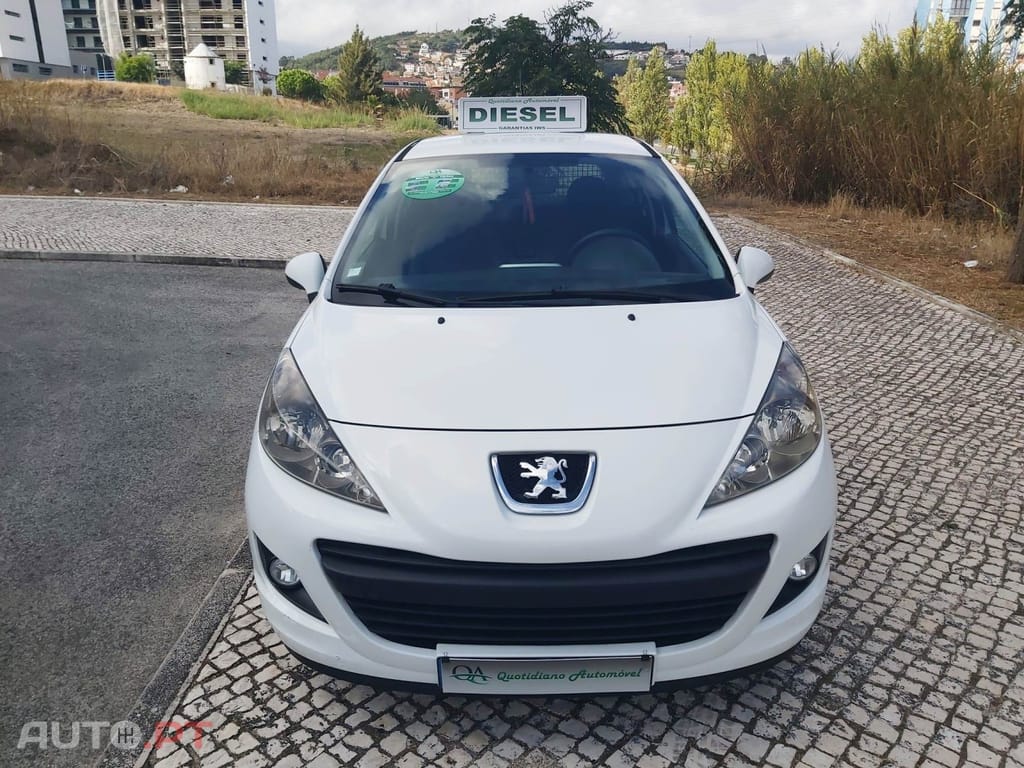 Peugeot 207 1.4 HDI PACK CLIM