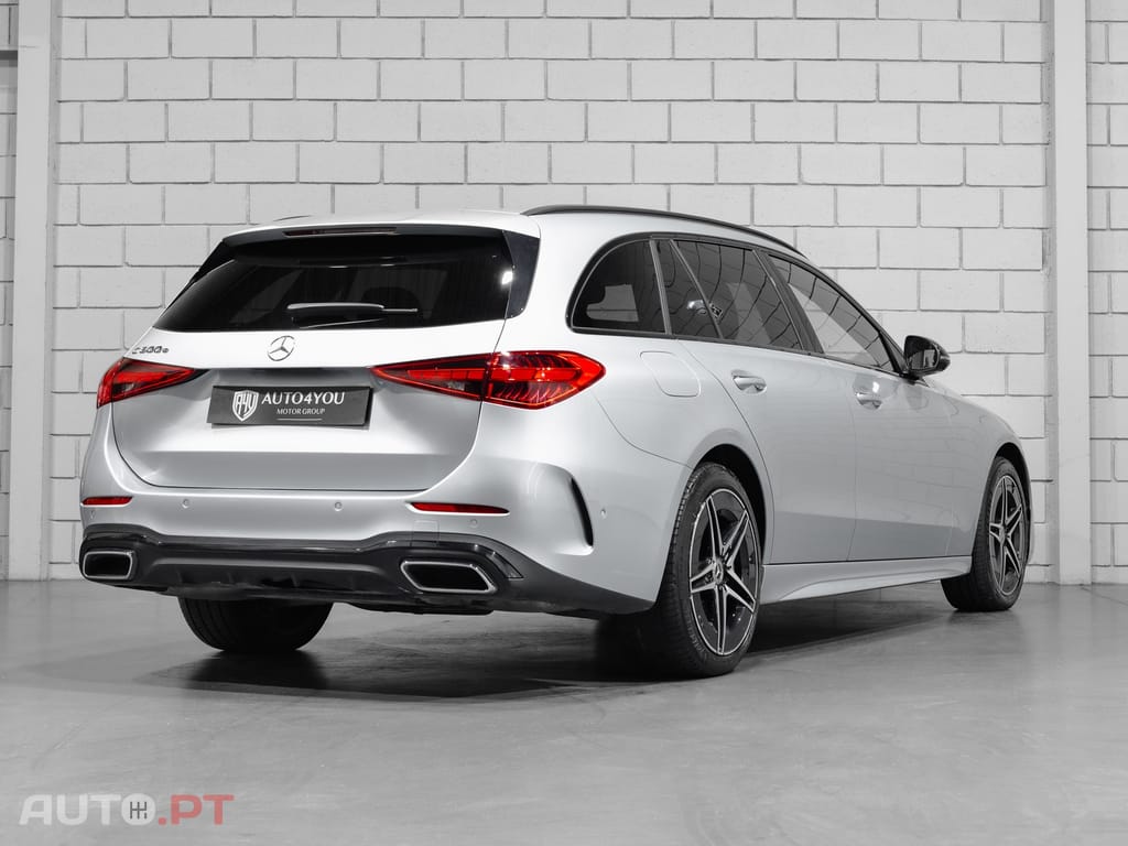 Mercedes-Benz C 300 e T 9G-TRONIC AMG Line