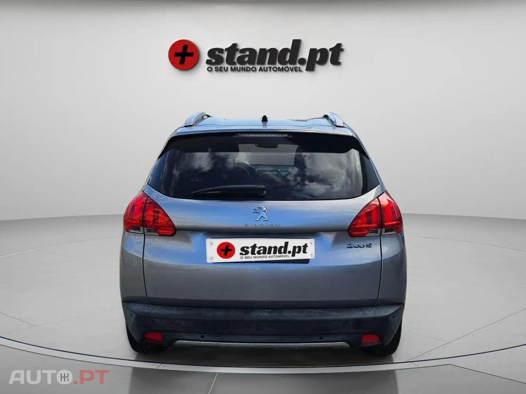 Peugeot 2008 1.2 PureTech Style