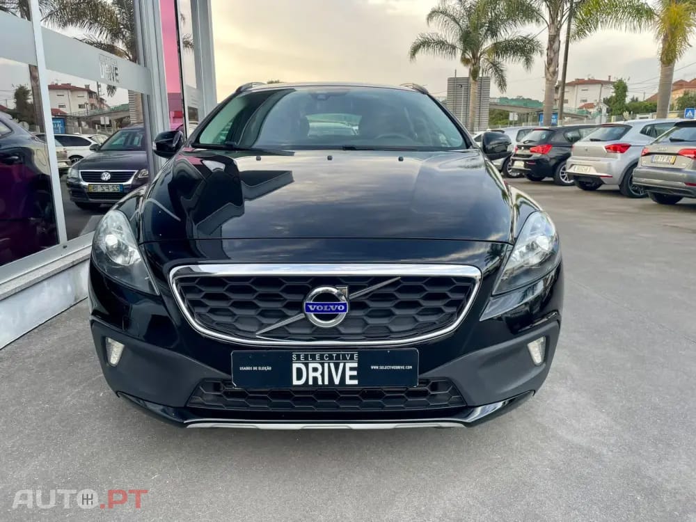 Volvo V40 Cross Country 2.0 D2 Momentum