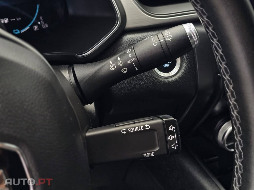 Renault Captur 1.6 E-Tech Plug-In Intens
