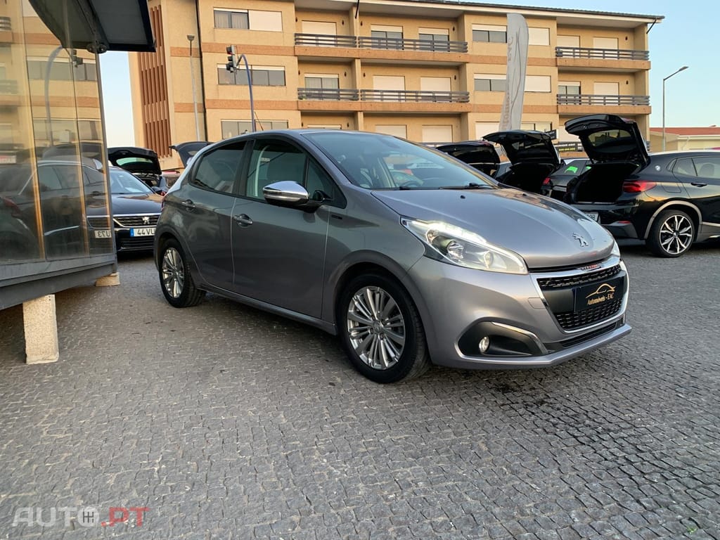 Peugeot 208 1.5 BlueHDi Signature