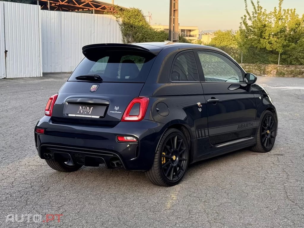 Abarth 595 1.4 T-Jet Competizione MTA