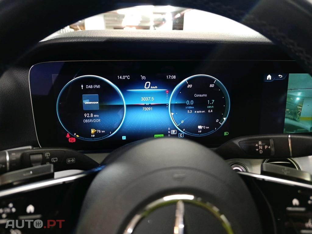 Mercedes-Benz E 300 de Avantgarde