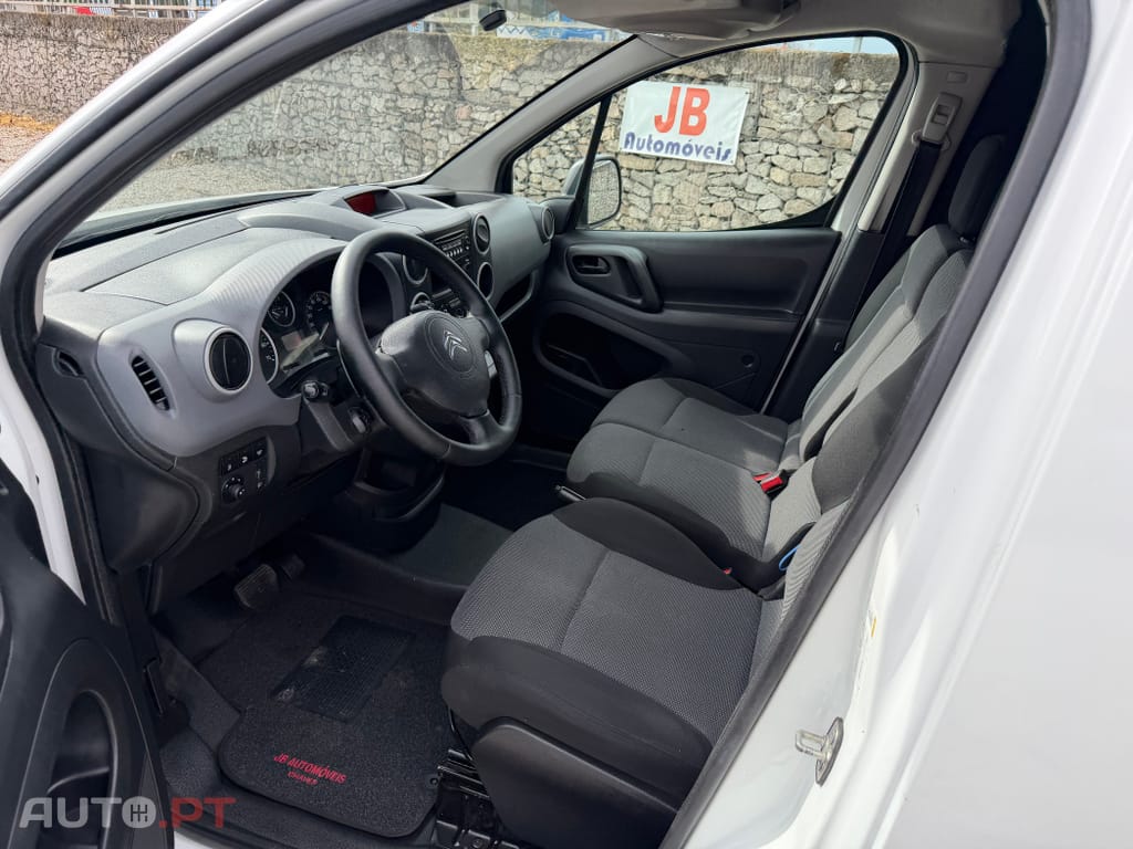 Citroen Berlingo 1.6 BlueHDI 3LUG Automática