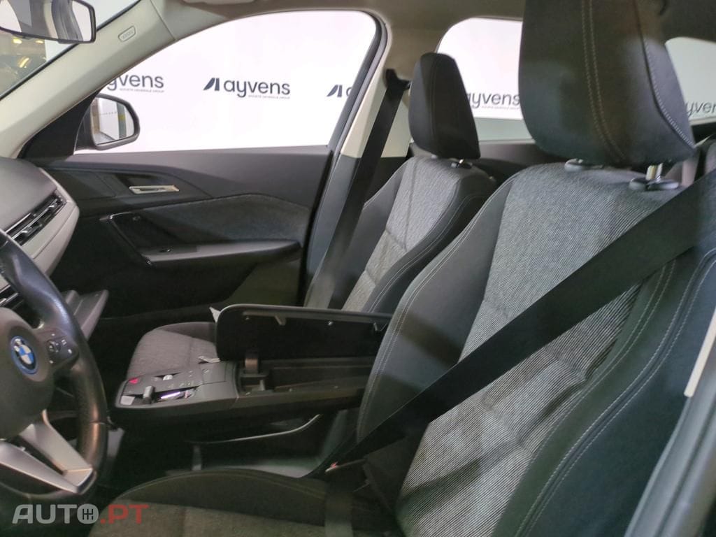 BMW X1 xDrive25e