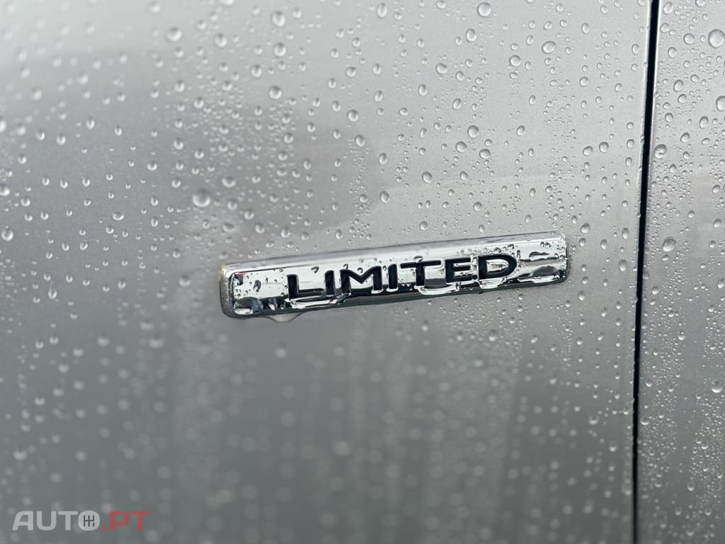 Renault Clio (Energy) TCe 90 Start & Stop LIMITED