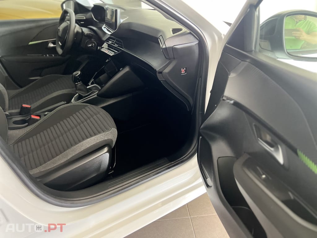 Peugeot 208 PureTech 75 Active Pack