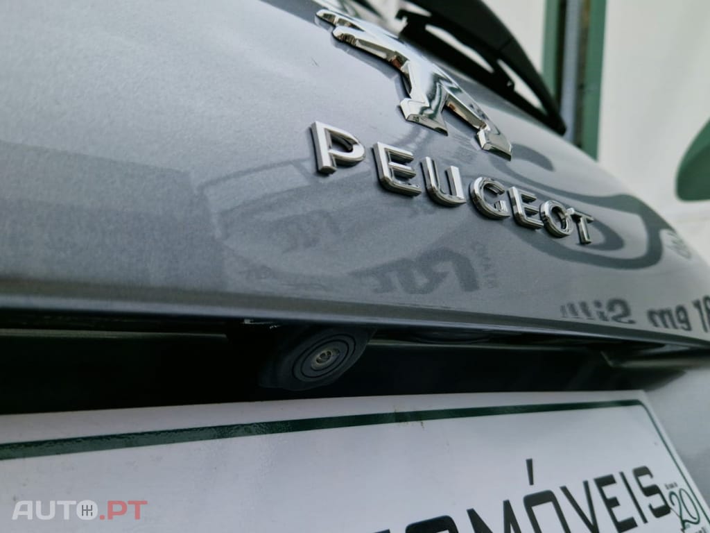 Peugeot 308 1.2 PureTech Allure J18
