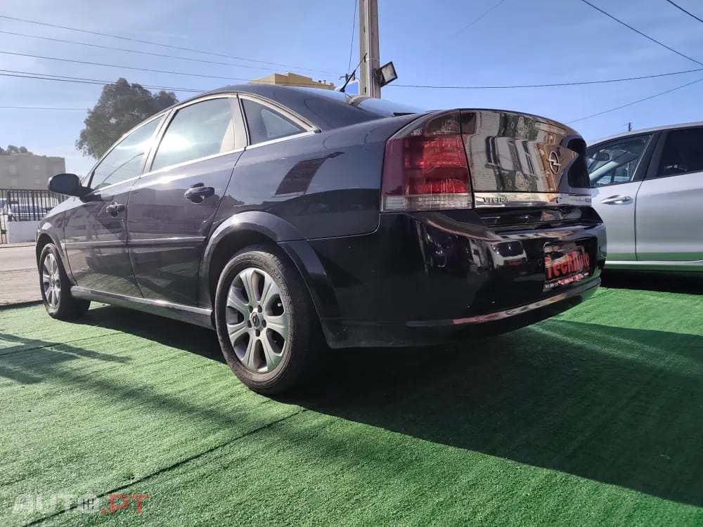 Opel Vectra 1.9 CDTi Executive