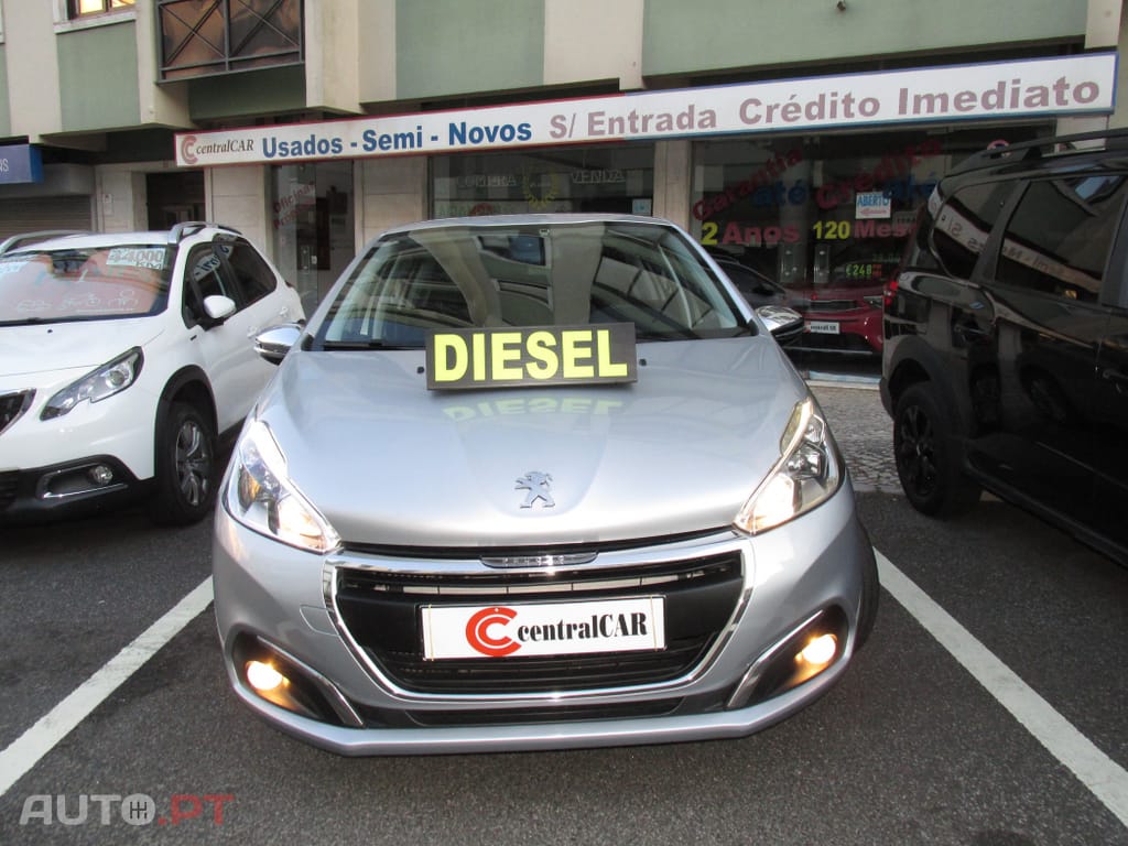 Peugeot 208 1.6 BlueHDi Style