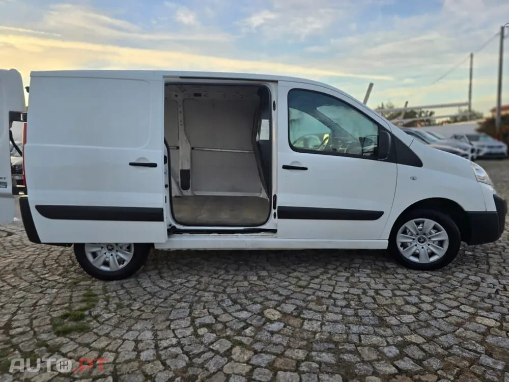 Peugeot Expert 1.6 HDi L2H1 Semi-Vidrado