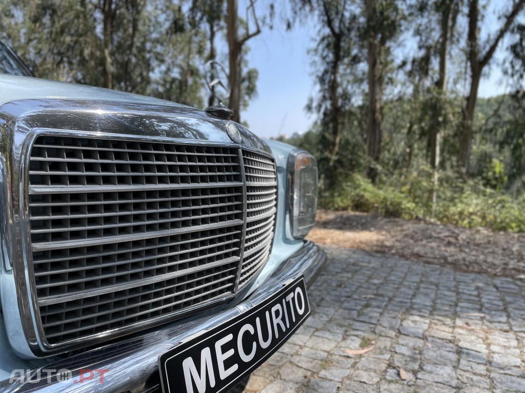 Mercedes-Benz 240 D 3.0