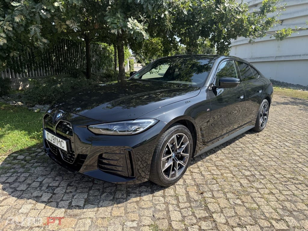 BMW i4 eDrive35 Pack Desportivo M