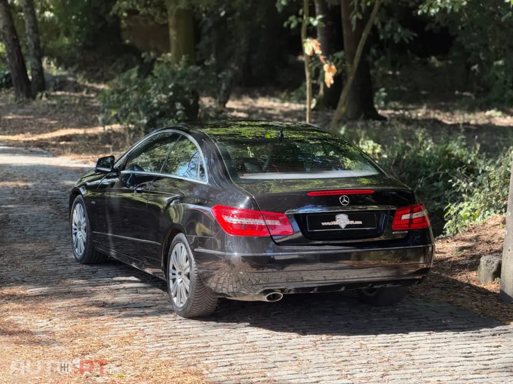 Mercedes-Benz E 220 (BlueTEC) d 9G-TRONIC