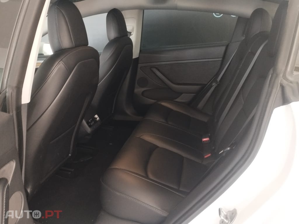 Tesla Model 3 Long Range AWD Dual Motor
